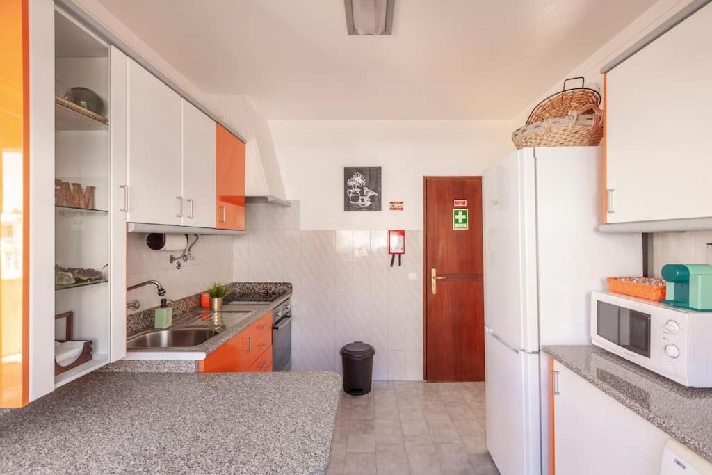 Ninestories Baleal Villa Ferrel  Bagian luar foto